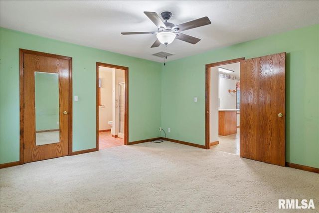 2829 WELLINGTON Drive, Springfield, IL 62703