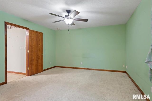 2829 WELLINGTON Drive, Springfield, IL 62703