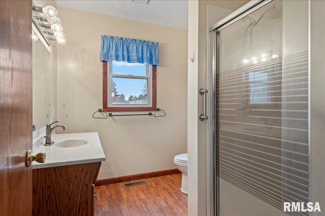 2829 WELLINGTON Drive, Springfield, IL 62703