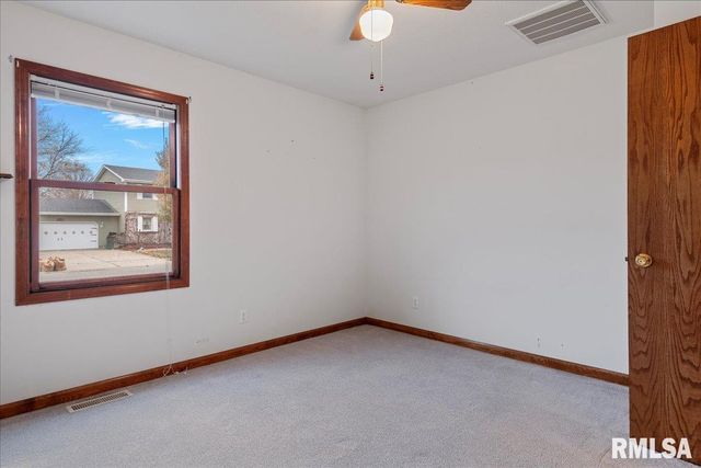 2829 WELLINGTON Drive, Springfield, IL 62703