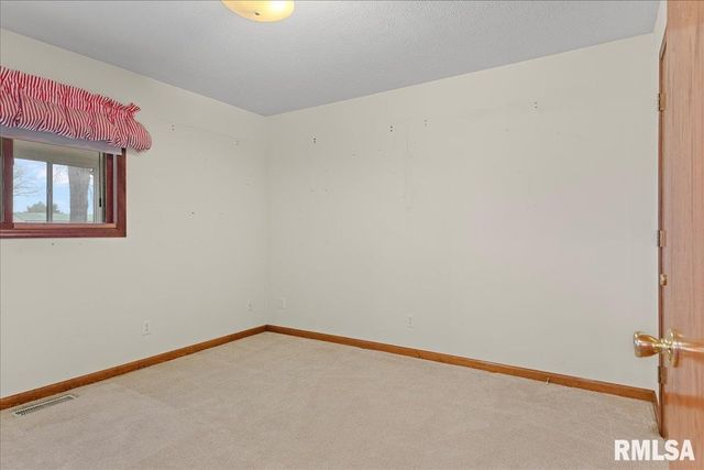 2829 WELLINGTON Drive, Springfield, IL 62703