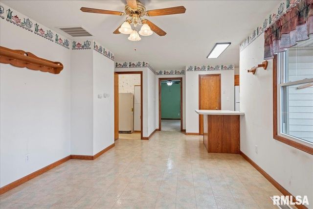 2829 WELLINGTON Drive, Springfield, IL 62703