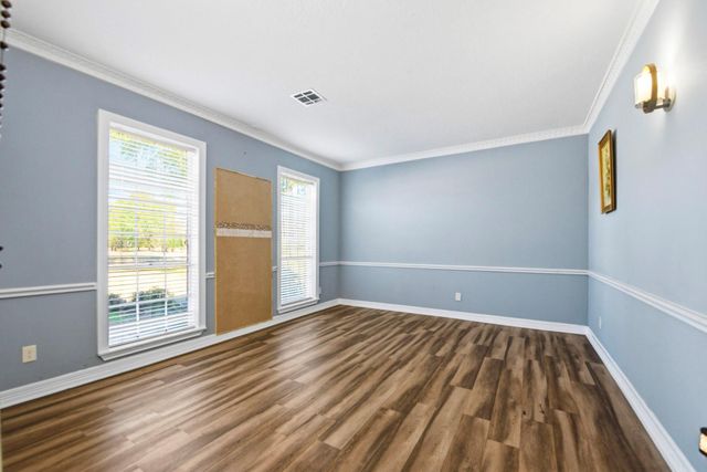 1407 Ella Circle, Houston, TX 77090