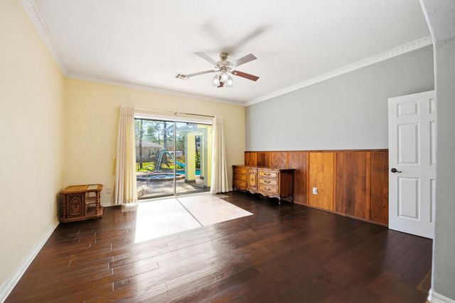 1407 Ella Circle, Houston, TX 77090