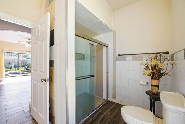 1407 Ella Circle, Houston, TX 77090