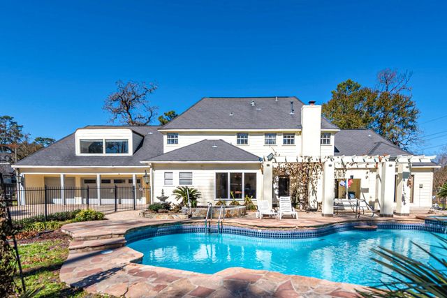 1407 Ella Circle, Houston, TX 77090