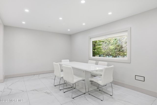 492 Cobain Road, Jackson, NJ 08527