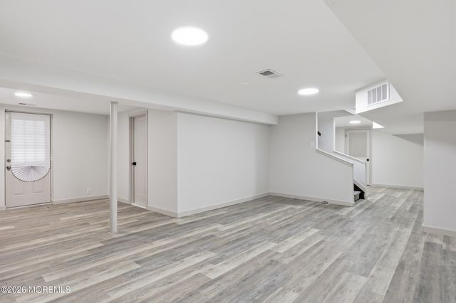 492 Cobain Road, Jackson, NJ 08527
