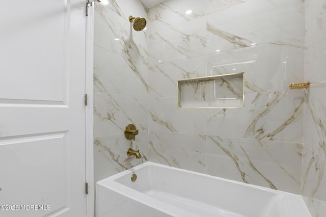 492 Cobain Road, Jackson, NJ 08527