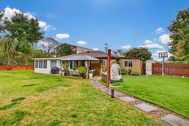 119 North Ln, El Cajon, CA 92021