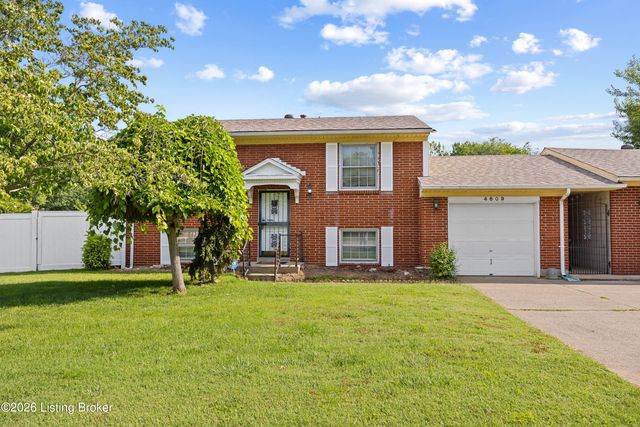 4609 Linger Ct, Louisville, KY 40272