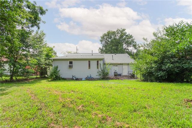 709 Abington Drive, Greensboro, NC 27401