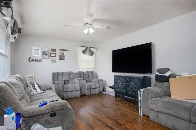 709 Abington Drive, Greensboro, NC 27401