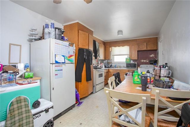 709 Abington Drive, Greensboro, NC 27401