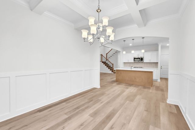 1338 English Oak Dr, Clarksville, TN 37043