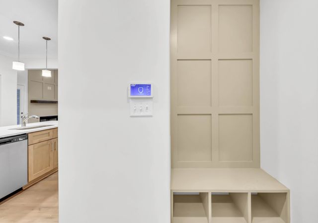 1338 English Oak Dr, Clarksville, TN 37043