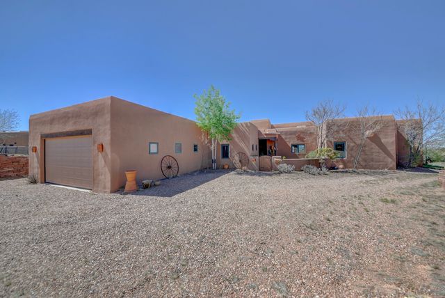 47 Azul Loop, Santa Fe, NM 87508