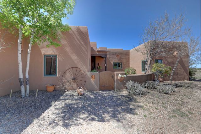 47 Azul Loop, Santa Fe, NM 87508