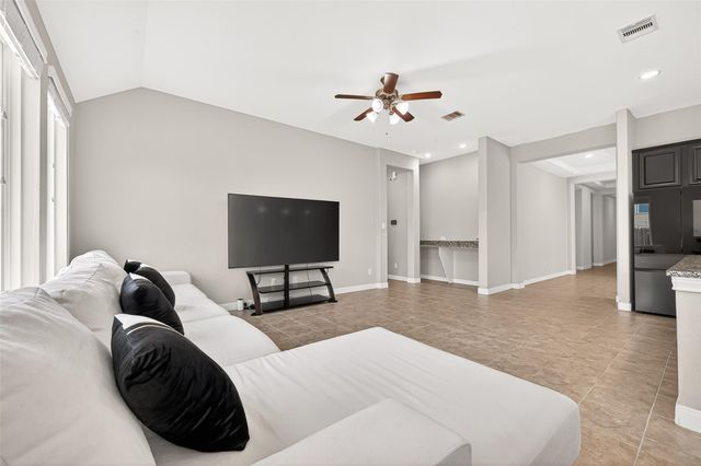 11107 Laguna Heights Lane, Richmond, TX 77406