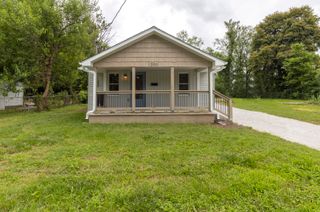 1200 N Clifton Avenue, Springfield, MO 65802