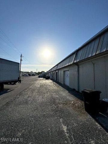 1017 5th AVE N A4, Naples, FL 34102