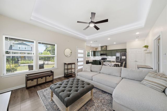 801 Wilkes Street, Houston, TX 77009