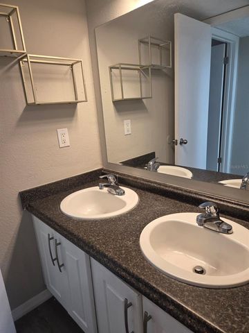 4203 S SEMORAN BOULEVARD 4, Orlando, FL 32822