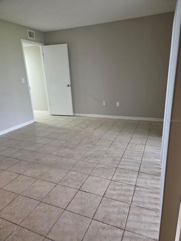 4203 S SEMORAN BOULEVARD 4, Orlando, FL 32822