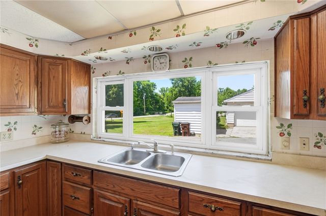 7550 Dog Leg Road, Dayton, OH 45414