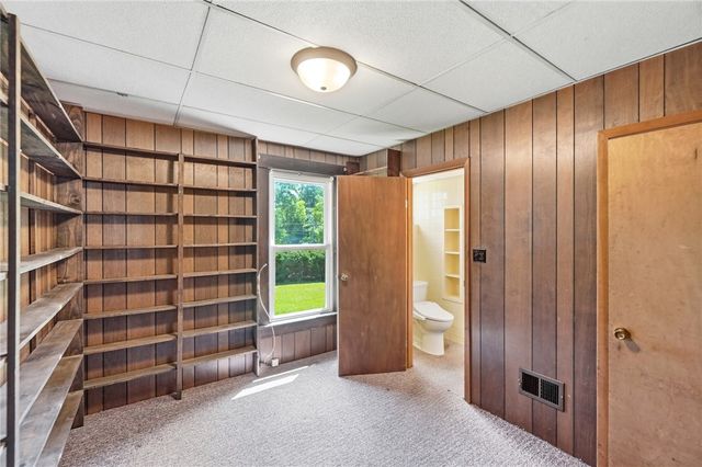 7550 Dog Leg Road, Dayton, OH 45414