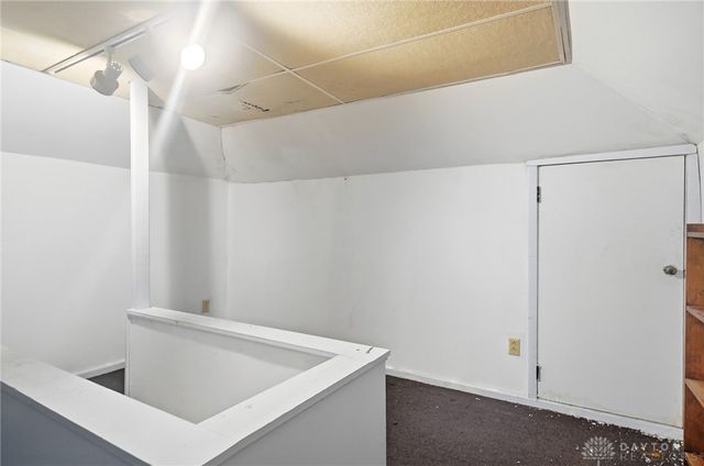 7550 Dog Leg Road, Dayton, OH 45414