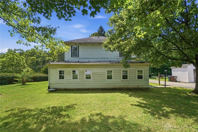 7550 Dog Leg Road, Dayton, OH 45414