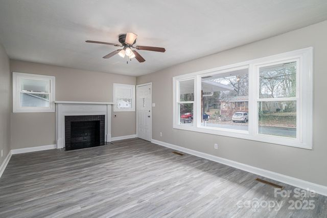 1712 Findlay Street, Gastonia, NC 28052