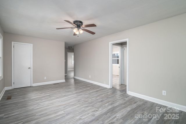 1712 Findlay Street, Gastonia, NC 28052