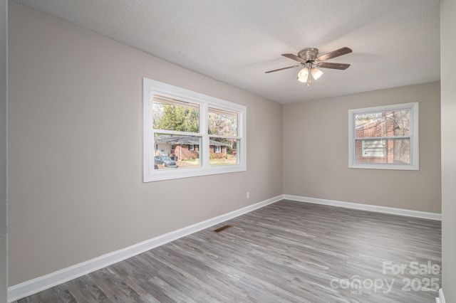 1712 Findlay Street, Gastonia, NC 28052