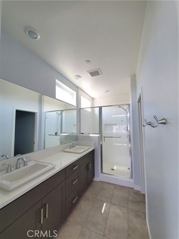 430 Transport, Tustin, CA 92782