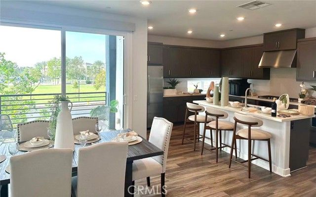 430 Transport, Tustin, CA 92782