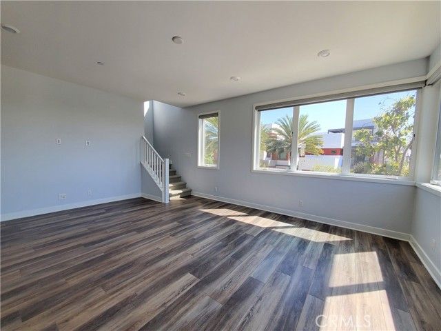 430 Transport, Tustin, CA 92782