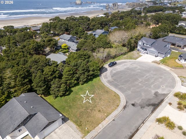3122 PERIWINKLE Ln Sw 5, Bandon, OR 97411