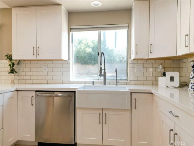 27745 Desert Place, Castaic, CA 91384