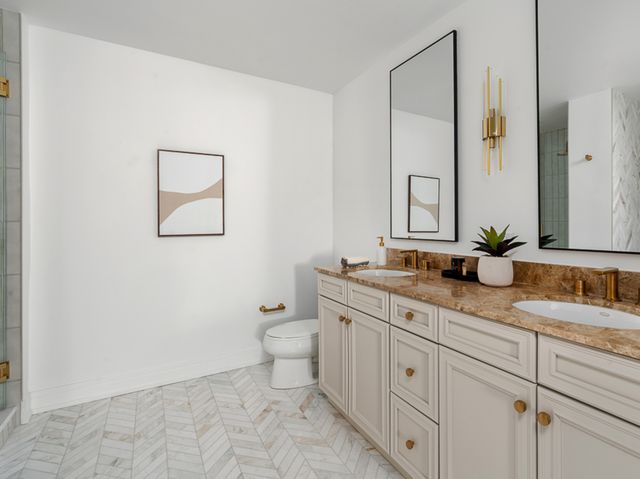 130 N Garland Court 3403, Chicago, IL 60602