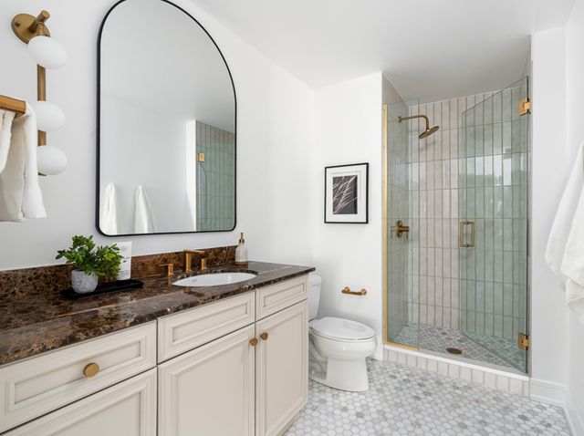 130 N Garland Court 3403, Chicago, IL 60602