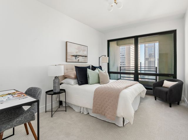 130 N Garland Court 3403, Chicago, IL 60602