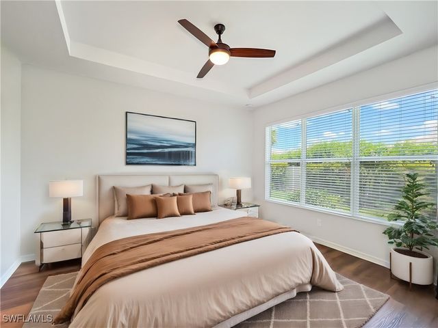 2730 Vareo CT, Cape Coral, FL 33991