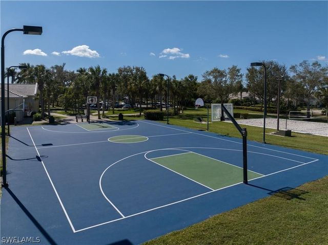 2730 Vareo CT, Cape Coral, FL 33991