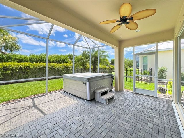 2730 Vareo CT, Cape Coral, FL 33991