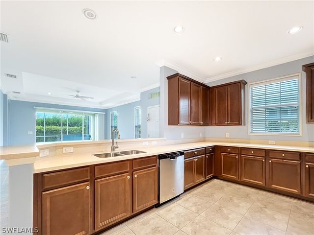 2730 Vareo CT, Cape Coral, FL 33991