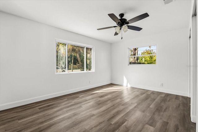 10395 SAN MARTIN BOULEVARD NE, St Petersburg, FL 33702