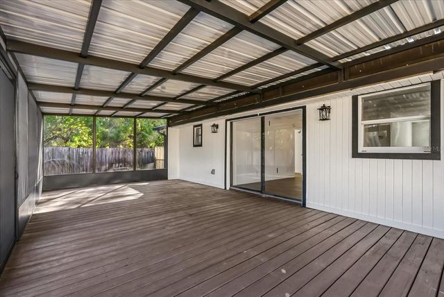 10395 SAN MARTIN BOULEVARD NE, St Petersburg, FL 33702