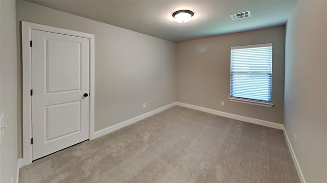 10520 NW 41st Street, Yukon, OK 73099